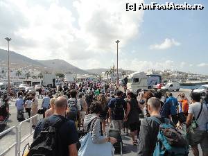 [P05] Primul contact al multimii de turisti cu Parikia, capitala insulei Paros » foto by zuftim
 - 
<span class="allrVoted glyphicon glyphicon-heart hidden" id="av577228"></span>
<a class="m-l-10 hidden" id="sv577228" onclick="voting_Foto_DelVot(,577228,2566)" role="button">șterge vot <span class="glyphicon glyphicon-remove"></span></a>
<a id="v9577228" class=" c-red"  onclick="voting_Foto_SetVot(577228)" role="button"><span class="glyphicon glyphicon-heart-empty"></span> <b>LIKE</b> = Votează poza</a> <img class="hidden"  id="f577228W9" src="/imagini/loader.gif" border="0" /><span class="AjErrMes hidden" id="e577228ErM"></span>