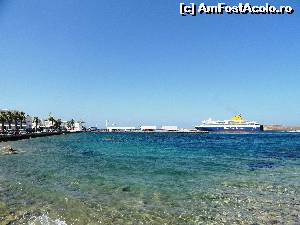 [P62] Blue Star Delos, apropiindu-se de portul Parikia, in timpul sederii pe insula » foto by zuftim
 - 
<span class="allrVoted glyphicon glyphicon-heart hidden" id="av577292"></span>
<a class="m-l-10 hidden" id="sv577292" onclick="voting_Foto_DelVot(,577292,2566)" role="button">șterge vot <span class="glyphicon glyphicon-remove"></span></a>
<a id="v9577292" class=" c-red"  onclick="voting_Foto_SetVot(577292)" role="button"><span class="glyphicon glyphicon-heart-empty"></span> <b>LIKE</b> = Votează poza</a> <img class="hidden"  id="f577292W9" src="/imagini/loader.gif" border="0" /><span class="AjErrMes hidden" id="e577292ErM"></span>