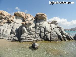 [P22] Plaja Kolymbithres, langa Naoussa » foto by zuftim
 - 
<span class="allrVoted glyphicon glyphicon-heart hidden" id="av577774"></span>
<a class="m-l-10 hidden" id="sv577774" onclick="voting_Foto_DelVot(,577774,2566)" role="button">șterge vot <span class="glyphicon glyphicon-remove"></span></a>
<a id="v9577774" class=" c-red"  onclick="voting_Foto_SetVot(577774)" role="button"><span class="glyphicon glyphicon-heart-empty"></span> <b>LIKE</b> = Votează poza</a> <img class="hidden"  id="f577774W9" src="/imagini/loader.gif" border="0" /><span class="AjErrMes hidden" id="e577774ErM"></span>