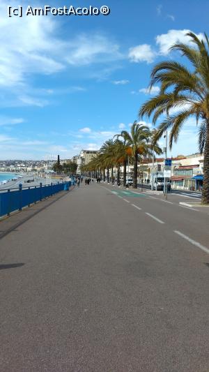 [P25] nisa - promenade des anglais » foto by lalely
 - 
<span class="allrVoted glyphicon glyphicon-heart hidden" id="av723139"></span>
<a class="m-l-10 hidden" id="sv723139" onclick="voting_Foto_DelVot(,723139,2571)" role="button">șterge vot <span class="glyphicon glyphicon-remove"></span></a>
<a id="v9723139" class=" c-red"  onclick="voting_Foto_SetVot(723139)" role="button"><span class="glyphicon glyphicon-heart-empty"></span> <b>LIKE</b> = Votează poza</a> <img class="hidden"  id="f723139W9" src="/imagini/loader.gif" border="0" /><span class="AjErrMes hidden" id="e723139ErM"></span>