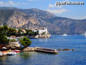 [P27] Promenade Maurice Rouvier, vedere spre Villa Kerylos » foto by Ammelie
 - 
<span class="allrVoted glyphicon glyphicon-heart hidden" id="av623048"></span>
<a class="m-l-10 hidden" id="sv623048" onclick="voting_Foto_DelVot(,623048,2571)" role="button">șterge vot <span class="glyphicon glyphicon-remove"></span></a>
<a id="v9623048" class=" c-red"  onclick="voting_Foto_SetVot(623048)" role="button"><span class="glyphicon glyphicon-heart-empty"></span> <b>LIKE</b> = Votează poza</a> <img class="hidden"  id="f623048W9" src="/imagini/loader.gif" border="0" /><span class="AjErrMes hidden" id="e623048ErM"></span>
