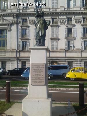 [P30] Reproducere după STATUIA LIBERTĂȚII din New York, pe Quai des Etats-Unis » foto by Mitica49
 - 
<span class="allrVoted glyphicon glyphicon-heart hidden" id="av1147752"></span>
<a class="m-l-10 hidden" id="sv1147752" onclick="voting_Foto_DelVot(,1147752,2571)" role="button">șterge vot <span class="glyphicon glyphicon-remove"></span></a>
<a id="v91147752" class=" c-red"  onclick="voting_Foto_SetVot(1147752)" role="button"><span class="glyphicon glyphicon-heart-empty"></span> <b>LIKE</b> = Votează poza</a> <img class="hidden"  id="f1147752W9" src="/imagini/loader.gif" border="0" /><span class="AjErrMes hidden" id="e1147752ErM"></span>