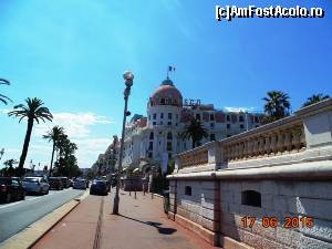 [P13] Nisa -Promenade des Anglaise- in fata hotel Negresco.  » foto by melena
 - 
<span class="allrVoted glyphicon glyphicon-heart hidden" id="av667360"></span>
<a class="m-l-10 hidden" id="sv667360" onclick="voting_Foto_DelVot(,667360,2571)" role="button">șterge vot <span class="glyphicon glyphicon-remove"></span></a>
<a id="v9667360" class=" c-red"  onclick="voting_Foto_SetVot(667360)" role="button"><span class="glyphicon glyphicon-heart-empty"></span> <b>LIKE</b> = Votează poza</a> <img class="hidden"  id="f667360W9" src="/imagini/loader.gif" border="0" /><span class="AjErrMes hidden" id="e667360ErM"></span>