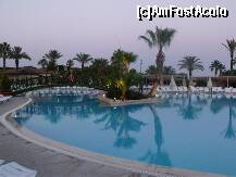 [P22] Piscina » foto by monicutza
 - 
<span class="allrVoted glyphicon glyphicon-heart hidden" id="av225223"></span>
<a class="m-l-10 hidden" id="sv225223" onclick="voting_Foto_DelVot(,225223,2572)" role="button">șterge vot <span class="glyphicon glyphicon-remove"></span></a>
<a id="v9225223" class=" c-red"  onclick="voting_Foto_SetVot(225223)" role="button"><span class="glyphicon glyphicon-heart-empty"></span> <b>LIKE</b> = Votează poza</a> <img class="hidden"  id="f225223W9" src="/imagini/loader.gif" border="0" /><span class="AjErrMes hidden" id="e225223ErM"></span>