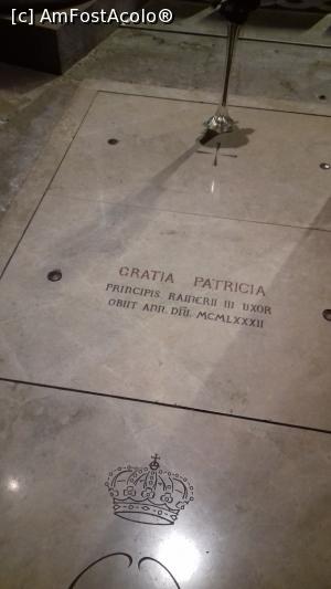 [P17] Mormântul Prințesei Gratia Patricia (Grace Kelly) din Catedrala Sf. Nicolae » foto by Mitica49
 - 
<span class="allrVoted glyphicon glyphicon-heart hidden" id="av1149038"></span>
<a class="m-l-10 hidden" id="sv1149038" onclick="voting_Foto_DelVot(,1149038,2586)" role="button">șterge vot <span class="glyphicon glyphicon-remove"></span></a>
<a id="v91149038" class=" c-red"  onclick="voting_Foto_SetVot(1149038)" role="button"><span class="glyphicon glyphicon-heart-empty"></span> <b>LIKE</b> = Votează poza</a> <img class="hidden"  id="f1149038W9" src="/imagini/loader.gif" border="0" /><span class="AjErrMes hidden" id="e1149038ErM"></span>