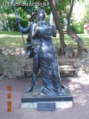 [P22] Etore e Andromaca - grup statuar în parcul Saint Martin » foto by Mitica49
 - 
<span class="allrVoted glyphicon glyphicon-heart hidden" id="av1149043"></span>
<a class="m-l-10 hidden" id="sv1149043" onclick="voting_Foto_DelVot(,1149043,2586)" role="button">șterge vot <span class="glyphicon glyphicon-remove"></span></a>
<a id="v91149043" class=" c-red"  onclick="voting_Foto_SetVot(1149043)" role="button"><span class="glyphicon glyphicon-heart-empty"></span> <b>LIKE</b> = Votează poza</a> <img class="hidden"  id="f1149043W9" src="/imagini/loader.gif" border="0" /><span class="AjErrMes hidden" id="e1149043ErM"></span>