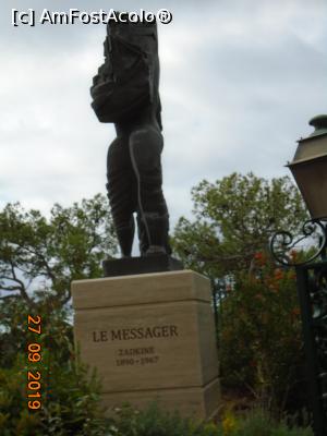 [P23] Sculptura Le Messager de Ossip Zadkine » foto by Mitica49
 - 
<span class="allrVoted glyphicon glyphicon-heart hidden" id="av1149044"></span>
<a class="m-l-10 hidden" id="sv1149044" onclick="voting_Foto_DelVot(,1149044,2586)" role="button">șterge vot <span class="glyphicon glyphicon-remove"></span></a>
<a id="v91149044" class=" c-red"  onclick="voting_Foto_SetVot(1149044)" role="button"><span class="glyphicon glyphicon-heart-empty"></span> <b>LIKE</b> = Votează poza</a> <img class="hidden"  id="f1149044W9" src="/imagini/loader.gif" border="0" /><span class="AjErrMes hidden" id="e1149044ErM"></span>