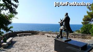 [P26] Grădinile Saint Martin si statuia prinţului Albert I, iubitorul de oceanografie » foto by nickro
 - 
<span class="allrVoted glyphicon glyphicon-heart hidden" id="av463277"></span>
<a class="m-l-10 hidden" id="sv463277" onclick="voting_Foto_DelVot(,463277,2586)" role="button">șterge vot <span class="glyphicon glyphicon-remove"></span></a>
<a id="v9463277" class=" c-red"  onclick="voting_Foto_SetVot(463277)" role="button"><span class="glyphicon glyphicon-heart-empty"></span> <b>LIKE</b> = Votează poza</a> <img class="hidden"  id="f463277W9" src="/imagini/loader.gif" border="0" /><span class="AjErrMes hidden" id="e463277ErM"></span>