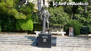 [P27] Grădinile Saint Martin - statuia principelui savant şi navigator Albert I » foto by nickro
 - 
<span class="allrVoted glyphicon glyphicon-heart hidden" id="av463278"></span>
<a class="m-l-10 hidden" id="sv463278" onclick="voting_Foto_DelVot(,463278,2586)" role="button">șterge vot <span class="glyphicon glyphicon-remove"></span></a>
<a id="v9463278" class=" c-red"  onclick="voting_Foto_SetVot(463278)" role="button"><span class="glyphicon glyphicon-heart-empty"></span> <b>LIKE</b> = Votează poza</a> <img class="hidden"  id="f463278W9" src="/imagini/loader.gif" border="0" /><span class="AjErrMes hidden" id="e463278ErM"></span>