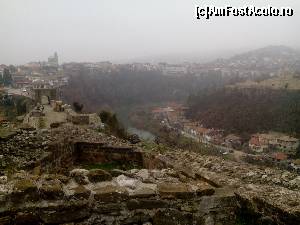 [P01] orasul, vazut de la intrarea in cetate » foto by papone
 - 
<span class="allrVoted glyphicon glyphicon-heart hidden" id="av579386"></span>
<a class="m-l-10 hidden" id="sv579386" onclick="voting_Foto_DelVot(,579386,2587)" role="button">șterge vot <span class="glyphicon glyphicon-remove"></span></a>
<a id="v9579386" class=" c-red"  onclick="voting_Foto_SetVot(579386)" role="button"><span class="glyphicon glyphicon-heart-empty"></span> <b>LIKE</b> = Votează poza</a> <img class="hidden"  id="f579386W9" src="/imagini/loader.gif" border="0" /><span class="AjErrMes hidden" id="e579386ErM"></span>