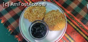 [P29] Mozzarella pane cu gem de afine. » foto by Aurici
 - 
<span class="allrVoted glyphicon glyphicon-heart hidden" id="av1271189"></span>
<a class="m-l-10 hidden" id="sv1271189" onclick="voting_Foto_DelVot(,1271189,2587)" role="button">șterge vot <span class="glyphicon glyphicon-remove"></span></a>
<a id="v91271189" class=" c-red"  onclick="voting_Foto_SetVot(1271189)" role="button"><span class="glyphicon glyphicon-heart-empty"></span> <b>LIKE</b> = Votează poza</a> <img class="hidden"  id="f1271189W9" src="/imagini/loader.gif" border="0" /><span class="AjErrMes hidden" id="e1271189ErM"></span>