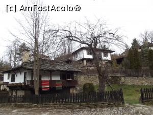 [P23] Bojentsi: casa-muzeu Baba Raina » foto by irinad
 - 
<span class="allrVoted glyphicon glyphicon-heart hidden" id="av937171"></span>
<a class="m-l-10 hidden" id="sv937171" onclick="voting_Foto_DelVot(,937171,2587)" role="button">șterge vot <span class="glyphicon glyphicon-remove"></span></a>
<a id="v9937171" class=" c-red"  onclick="voting_Foto_SetVot(937171)" role="button"><span class="glyphicon glyphicon-heart-empty"></span> <b>LIKE</b> = Votează poza</a> <img class="hidden"  id="f937171W9" src="/imagini/loader.gif" border="0" /><span class="AjErrMes hidden" id="e937171ErM"></span>
