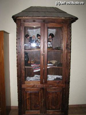 [P22] dulap rustic in restaurant » foto by A&C
 - 
<span class="allrVoted glyphicon glyphicon-heart hidden" id="av655170"></span>
<a class="m-l-10 hidden" id="sv655170" onclick="voting_Foto_DelVot(,655170,2604)" role="button">șterge vot <span class="glyphicon glyphicon-remove"></span></a>
<a id="v9655170" class=" c-red"  onclick="voting_Foto_SetVot(655170)" role="button"><span class="glyphicon glyphicon-heart-empty"></span> <b>LIKE</b> = Votează poza</a> <img class="hidden"  id="f655170W9" src="/imagini/loader.gif" border="0" /><span class="AjErrMes hidden" id="e655170ErM"></span>