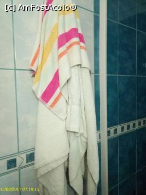 [P03] prosoape foarte vechi -hotel de 3 * » foto by Mimi83*
 - 
<span class="allrVoted glyphicon glyphicon-heart hidden" id="av892477"></span>
<a class="m-l-10 hidden" id="sv892477" onclick="voting_Foto_DelVot(,892477,2611)" role="button">șterge vot <span class="glyphicon glyphicon-remove"></span></a>
<a id="v9892477" class=" c-red"  onclick="voting_Foto_SetVot(892477)" role="button"><span class="glyphicon glyphicon-heart-empty"></span> <b>LIKE</b> = Votează poza</a> <img class="hidden"  id="f892477W9" src="/imagini/loader.gif" border="0" /><span class="AjErrMes hidden" id="e892477ErM"></span>