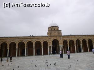 [P35] Cu avionul în Tunisia - Moschee Tunis » foto by nicole33
 - 
<span class="allrVoted glyphicon glyphicon-heart hidden" id="av1078555"></span>
<a class="m-l-10 hidden" id="sv1078555" onclick="voting_Foto_DelVot(,1078555,2617)" role="button">șterge vot <span class="glyphicon glyphicon-remove"></span></a>
<a id="v91078555" class=" c-red"  onclick="voting_Foto_SetVot(1078555)" role="button"><span class="glyphicon glyphicon-heart-empty"></span> <b>LIKE</b> = Votează poza</a> <img class="hidden"  id="f1078555W9" src="/imagini/loader.gif" border="0" /><span class="AjErrMes hidden" id="e1078555ErM"></span>
