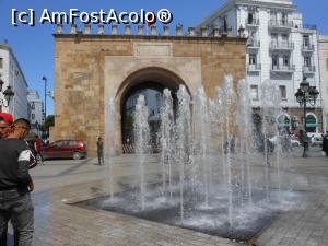 [P61] Tunisia - În capitala Tunis. Poarta franceză.  » foto by iulianic
 - 
<span class="allrVoted glyphicon glyphicon-heart hidden" id="av1075435"></span>
<a class="m-l-10 hidden" id="sv1075435" onclick="voting_Foto_DelVot(,1075435,2617)" role="button">șterge vot <span class="glyphicon glyphicon-remove"></span></a>
<a id="v91075435" class=" c-red"  onclick="voting_Foto_SetVot(1075435)" role="button"><span class="glyphicon glyphicon-heart-empty"></span> <b>LIKE</b> = Votează poza</a> <img class="hidden"  id="f1075435W9" src="/imagini/loader.gif" border="0" /><span class="AjErrMes hidden" id="e1075435ErM"></span>