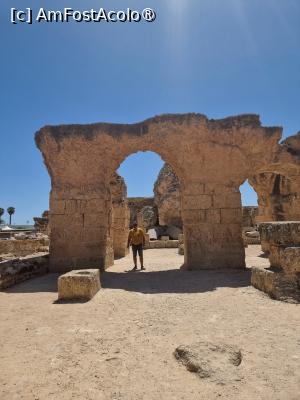 [P09] monumentul El Djem » foto by robert
 - 
<span class="allrVoted glyphicon glyphicon-heart hidden" id="av1411228"></span>
<a class="m-l-10 hidden" id="sv1411228" onclick="voting_Foto_DelVot(,1411228,2617)" role="button">șterge vot <span class="glyphicon glyphicon-remove"></span></a>
<a id="v91411228" class=" c-red"  onclick="voting_Foto_SetVot(1411228)" role="button"><span class="glyphicon glyphicon-heart-empty"></span> <b>LIKE</b> = Votează poza</a> <img class="hidden"  id="f1411228W9" src="/imagini/loader.gif" border="0" /><span class="AjErrMes hidden" id="e1411228ErM"></span>