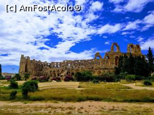 [P29] El Jem Colosseum » foto by gabivoicu
 - 
<span class="allrVoted glyphicon glyphicon-heart hidden" id="av1273832"></span>
<a class="m-l-10 hidden" id="sv1273832" onclick="voting_Foto_DelVot(,1273832,2617)" role="button">șterge vot <span class="glyphicon glyphicon-remove"></span></a>
<a id="v91273832" class=" c-red"  onclick="voting_Foto_SetVot(1273832)" role="button"><span class="glyphicon glyphicon-heart-empty"></span> <b>LIKE</b> = Votează poza</a> <img class="hidden"  id="f1273832W9" src="/imagini/loader.gif" border="0" /><span class="AjErrMes hidden" id="e1273832ErM"></span>