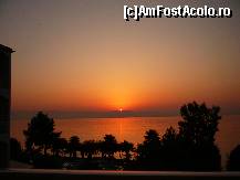 [P09] Rasarit vazut din balcon » foto by danutiasi
 - 
<span class="allrVoted glyphicon glyphicon-heart hidden" id="av346517"></span>
<a class="m-l-10 hidden" id="sv346517" onclick="voting_Foto_DelVot(,346517,2620)" role="button">șterge vot <span class="glyphicon glyphicon-remove"></span></a>
<a id="v9346517" class=" c-red"  onclick="voting_Foto_SetVot(346517)" role="button"><span class="glyphicon glyphicon-heart-empty"></span> <b>LIKE</b> = Votează poza</a> <img class="hidden"  id="f346517W9" src="/imagini/loader.gif" border="0" /><span class="AjErrMes hidden" id="e346517ErM"></span>