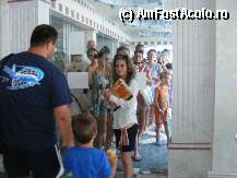 [P11] asa aratau diminetile la faimosul H. Chaika » foto by amalia.ciobanu*
 - 
<span class="allrVoted glyphicon glyphicon-heart hidden" id="av11925"></span>
<a class="m-l-10 hidden" id="sv11925" onclick="voting_Foto_DelVot(,11925,2633)" role="button">șterge vot <span class="glyphicon glyphicon-remove"></span></a>
<a id="v911925" class=" c-red"  onclick="voting_Foto_SetVot(11925)" role="button"><span class="glyphicon glyphicon-heart-empty"></span> <b>LIKE</b> = Votează poza</a> <img class="hidden"  id="f11925W9" src="/imagini/loader.gif" border="0" /><span class="AjErrMes hidden" id="e11925ErM"></span>