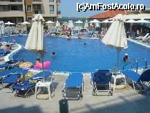 [P27] La piscina... » foto by magdalena
 - 
<span class="allrVoted glyphicon glyphicon-heart hidden" id="av40156"></span>
<a class="m-l-10 hidden" id="sv40156" onclick="voting_Foto_DelVot(,40156,2666)" role="button">șterge vot <span class="glyphicon glyphicon-remove"></span></a>
<a id="v940156" class=" c-red"  onclick="voting_Foto_SetVot(40156)" role="button"><span class="glyphicon glyphicon-heart-empty"></span> <b>LIKE</b> = Votează poza</a> <img class="hidden"  id="f40156W9" src="/imagini/loader.gif" border="0" /><span class="AjErrMes hidden" id="e40156ErM"></span>