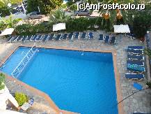 [P07] Piscina Hotelului » foto by princess4ms
 - 
<span class="allrVoted glyphicon glyphicon-heart hidden" id="av16887"></span>
<a class="m-l-10 hidden" id="sv16887" onclick="voting_Foto_DelVot(,16887,2667)" role="button">șterge vot <span class="glyphicon glyphicon-remove"></span></a>
<a id="v916887" class=" c-red"  onclick="voting_Foto_SetVot(16887)" role="button"><span class="glyphicon glyphicon-heart-empty"></span> <b>LIKE</b> = Votează poza</a> <img class="hidden"  id="f16887W9" src="/imagini/loader.gif" border="0" /><span class="AjErrMes hidden" id="e16887ErM"></span>