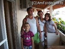 [P3x] Familia David si cu Onuta pe balcon » foto by freemmm75*
 - 
<span class="allrVoted glyphicon glyphicon-heart hidden" id="av21066"></span>
<a class="m-l-10 hidden" id="sv21066" onclick="voting_Foto_DelVot(,21066,2667)" role="button">șterge vot <span class="glyphicon glyphicon-remove"></span></a>
<a id="v921066" class=" c-red"  onclick="voting_Foto_SetVot(21066)" role="button"><span class="glyphicon glyphicon-heart-empty"></span> <b>LIKE</b> = Votează poza</a> <img class="hidden"  id="f21066W9" src="/imagini/loader.gif" border="0" /><span class="AjErrMes hidden" id="e21066ErM"></span>