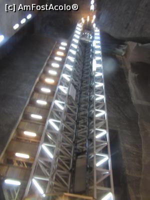 [P25] Salina Turda- liftul care coboară 13 etaje » foto by Michi <span class="label label-default labelC_thin small">NEVOTABILĂ</span>