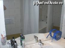 [P06] O poza destul de proasta, jos fiind chiuveta iar in oglinda se reflecta cada » foto by PCiprian
 - 
<span class="allrVoted glyphicon glyphicon-heart hidden" id="av95781"></span>
<a class="m-l-10 hidden" id="sv95781" onclick="voting_Foto_DelVot(,95781,2682)" role="button">șterge vot <span class="glyphicon glyphicon-remove"></span></a>
<a id="v995781" class=" c-red"  onclick="voting_Foto_SetVot(95781)" role="button"><span class="glyphicon glyphicon-heart-empty"></span> <b>LIKE</b> = Votează poza</a> <img class="hidden"  id="f95781W9" src="/imagini/loader.gif" border="0" /><span class="AjErrMes hidden" id="e95781ErM"></span>