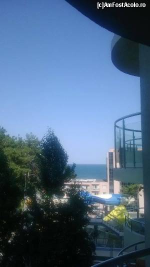 [P02] Vedere laterala din balcon et, 3, cam, 305 » foto by irinaina15*
 - 
<span class="allrVoted glyphicon glyphicon-heart hidden" id="av640505"></span>
<a class="m-l-10 hidden" id="sv640505" onclick="voting_Foto_DelVot(,640505,2682)" role="button">șterge vot <span class="glyphicon glyphicon-remove"></span></a>
<a id="v9640505" class=" c-red"  onclick="voting_Foto_SetVot(640505)" role="button"><span class="glyphicon glyphicon-heart-empty"></span> <b>LIKE</b> = Votează poza</a> <img class="hidden"  id="f640505W9" src="/imagini/loader.gif" border="0" /><span class="AjErrMes hidden" id="e640505ErM"></span>