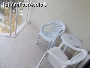 [P15] Scaunele si masuta din balcon.  » foto by marius gaudi*
 - 
<span class="allrVoted glyphicon glyphicon-heart hidden" id="av850126"></span>
<a class="m-l-10 hidden" id="sv850126" onclick="voting_Foto_DelVot(,850126,2682)" role="button">șterge vot <span class="glyphicon glyphicon-remove"></span></a>
<a id="v9850126" class=" c-red"  onclick="voting_Foto_SetVot(850126)" role="button"><span class="glyphicon glyphicon-heart-empty"></span> <b>LIKE</b> = Votează poza</a> <img class="hidden"  id="f850126W9" src="/imagini/loader.gif" border="0" /><span class="AjErrMes hidden" id="e850126ErM"></span>