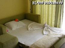 [P11] Patul suplimentar din camera dubla aranjat de camerista cu plusurile din dotarea copilului » foto by timpliber
 - 
<span class="allrVoted glyphicon glyphicon-heart hidden" id="av61800"></span>
<a class="m-l-10 hidden" id="sv61800" onclick="voting_Foto_DelVot(,61800,2682)" role="button">șterge vot <span class="glyphicon glyphicon-remove"></span></a>
<a id="v961800" class=" c-red"  onclick="voting_Foto_SetVot(61800)" role="button"><span class="glyphicon glyphicon-heart-empty"></span> <b>LIKE</b> = Votează poza</a> <img class="hidden"  id="f61800W9" src="/imagini/loader.gif" border="0" /><span class="AjErrMes hidden" id="e61800ErM"></span>