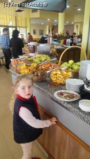 [P05] parte a restaurantului » foto by tempesta55
 - 
<span class="allrVoted glyphicon glyphicon-heart hidden" id="av854911"></span>
<a class="m-l-10 hidden" id="sv854911" onclick="voting_Foto_DelVot(,854911,2682)" role="button">șterge vot <span class="glyphicon glyphicon-remove"></span></a>
<a id="v9854911" class=" c-red"  onclick="voting_Foto_SetVot(854911)" role="button"><span class="glyphicon glyphicon-heart-empty"></span> <b>LIKE</b> = Votează poza</a> <img class="hidden"  id="f854911W9" src="/imagini/loader.gif" border="0" /><span class="AjErrMes hidden" id="e854911ErM"></span>