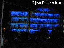 [P21x] unul din hotelurile din statiune, foarte frumos luminat noaptea » foto by cristi82d
 - 
<span class="allrVoted glyphicon glyphicon-heart hidden" id="av35151"></span>
<a class="m-l-10 hidden" id="sv35151" onclick="voting_Foto_DelVot(,35151,2696)" role="button">șterge vot <span class="glyphicon glyphicon-remove"></span></a>
<a id="v935151" class=" c-red"  onclick="voting_Foto_SetVot(35151)" role="button"><span class="glyphicon glyphicon-heart-empty"></span> <b>LIKE</b> = Votează poza</a> <img class="hidden"  id="f35151W9" src="/imagini/loader.gif" border="0" /><span class="AjErrMes hidden" id="e35151ErM"></span>