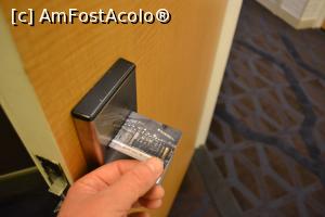[P07] Hotel Card-cheia de la camera (cu ajutorul cardului se pot obtine reduceri la un magazin de electronice din apropiere)  » foto by AZE
 - 
<span class="allrVoted glyphicon glyphicon-heart hidden" id="av717107"></span>
<a class="m-l-10 hidden" id="sv717107" onclick="voting_Foto_DelVot(,717107,2699)" role="button">șterge vot <span class="glyphicon glyphicon-remove"></span></a>
<a id="v9717107" class=" c-red"  onclick="voting_Foto_SetVot(717107)" role="button"><span class="glyphicon glyphicon-heart-empty"></span> <b>LIKE</b> = Votează poza</a> <img class="hidden"  id="f717107W9" src="/imagini/loader.gif" border="0" /><span class="AjErrMes hidden" id="e717107ErM"></span>