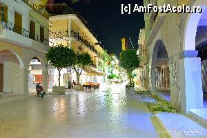 [P16] Zante Town pe timpul noptii.  » foto by Vlahos2003
 - 
<span class="allrVoted glyphicon glyphicon-heart hidden" id="av434847"></span>
<a class="m-l-10 hidden" id="sv434847" onclick="voting_Foto_DelVot(,434847,2710)" role="button">șterge vot <span class="glyphicon glyphicon-remove"></span></a>
<a id="v9434847" class=" c-red"  onclick="voting_Foto_SetVot(434847)" role="button"><span class="glyphicon glyphicon-heart-empty"></span> <b>LIKE</b> = Votează poza</a> <img class="hidden"  id="f434847W9" src="/imagini/loader.gif" border="0" /><span class="AjErrMes hidden" id="e434847ErM"></span>