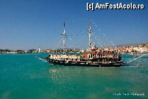 [P26] Vestita nava a piratilor, de care v-am vorbit. Va recomand cu caldura sa optati pentru o croaziera cu ea.  » foto by Vlahos2003
 - 
<span class="allrVoted glyphicon glyphicon-heart hidden" id="av434857"></span>
<a class="m-l-10 hidden" id="sv434857" onclick="voting_Foto_DelVot(,434857,2710)" role="button">șterge vot <span class="glyphicon glyphicon-remove"></span></a>
<a id="v9434857" class=" c-red"  onclick="voting_Foto_SetVot(434857)" role="button"><span class="glyphicon glyphicon-heart-empty"></span> <b>LIKE</b> = Votează poza</a> <img class="hidden"  id="f434857W9" src="/imagini/loader.gif" border="0" /><span class="AjErrMes hidden" id="e434857ErM"></span>