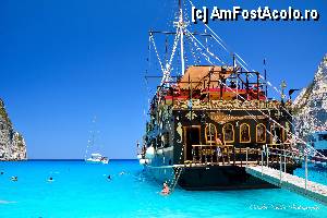 [P36] Nava piratilor ancorata la Navagio.  » foto by Vlahos2003
 - 
<span class="allrVoted glyphicon glyphicon-heart hidden" id="av434867"></span>
<a class="m-l-10 hidden" id="sv434867" onclick="voting_Foto_DelVot(,434867,2710)" role="button">șterge vot <span class="glyphicon glyphicon-remove"></span></a>
<a id="v9434867" class=" c-red"  onclick="voting_Foto_SetVot(434867)" role="button"><span class="glyphicon glyphicon-heart-empty"></span> <b>LIKE</b> = Votează poza</a> <img class="hidden"  id="f434867W9" src="/imagini/loader.gif" border="0" /><span class="AjErrMes hidden" id="e434867ErM"></span>