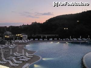 [P07] Aqua parcul seara » foto by codryna
 - 
<span class="allrVoted glyphicon glyphicon-heart hidden" id="av411861"></span>
<a class="m-l-10 hidden" id="sv411861" onclick="voting_Foto_DelVot(,411861,2712)" role="button">șterge vot <span class="glyphicon glyphicon-remove"></span></a>
<a id="v9411861" class=" c-red"  onclick="voting_Foto_SetVot(411861)" role="button"><span class="glyphicon glyphicon-heart-empty"></span> <b>LIKE</b> = Votează poza</a> <img class="hidden"  id="f411861W9" src="/imagini/loader.gif" border="0" /><span class="AjErrMes hidden" id="e411861ErM"></span>