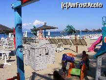 [P08] LOC DE JOACA PENTRU COPII PE PLAJA (FARA PLATA) » foto by LUPU CRISTIANA
 - 
<span class="allrVoted glyphicon glyphicon-heart hidden" id="av210930"></span>
<a class="m-l-10 hidden" id="sv210930" onclick="voting_Foto_DelVot(,210930,2731)" role="button">șterge vot <span class="glyphicon glyphicon-remove"></span></a>
<a id="v9210930" class=" c-red"  onclick="voting_Foto_SetVot(210930)" role="button"><span class="glyphicon glyphicon-heart-empty"></span> <b>LIKE</b> = Votează poza</a> <img class="hidden"  id="f210930W9" src="/imagini/loader.gif" border="0" /><span class="AjErrMes hidden" id="e210930ErM"></span>