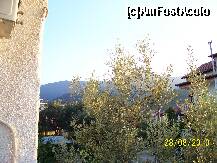 [P10] Tot de la terasa, vederea catre munti. » foto by MirceaCr
 - 
<span class="allrVoted glyphicon glyphicon-heart hidden" id="av176828"></span>
<a class="m-l-10 hidden" id="sv176828" onclick="voting_Foto_DelVot(,176828,2731)" role="button">șterge vot <span class="glyphicon glyphicon-remove"></span></a>
<a id="v9176828" class=" c-red"  onclick="voting_Foto_SetVot(176828)" role="button"><span class="glyphicon glyphicon-heart-empty"></span> <b>LIKE</b> = Votează poza</a> <img class="hidden"  id="f176828W9" src="/imagini/loader.gif" border="0" /><span class="AjErrMes hidden" id="e176828ErM"></span>