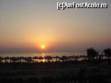 [P03] Apus de soare vazut de pe terasa » foto by catrinel
 - 
<span class="allrVoted glyphicon glyphicon-heart hidden" id="av55280"></span>
<a class="m-l-10 hidden" id="sv55280" onclick="voting_Foto_DelVot(,55280,2737)" role="button">șterge vot <span class="glyphicon glyphicon-remove"></span></a>
<a id="v955280" class=" c-red"  onclick="voting_Foto_SetVot(55280)" role="button"><span class="glyphicon glyphicon-heart-empty"></span> <b>LIKE</b> = Votează poza</a> <img class="hidden"  id="f55280W9" src="/imagini/loader.gif" border="0" /><span class="AjErrMes hidden" id="e55280ErM"></span>