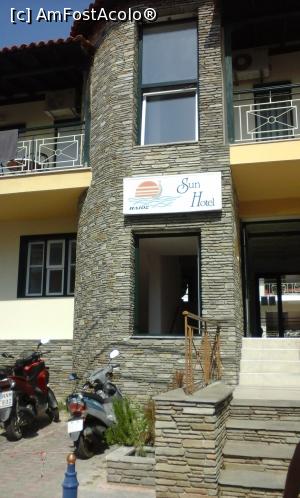 [P02] Hotel Sun » foto by NinaCris
 - 
<span class="allrVoted glyphicon glyphicon-heart hidden" id="av898506"></span>
<a class="m-l-10 hidden" id="sv898506" onclick="voting_Foto_DelVot(,898506,2747)" role="button">șterge vot <span class="glyphicon glyphicon-remove"></span></a>
<a id="v9898506" class=" c-red"  onclick="voting_Foto_SetVot(898506)" role="button"><span class="glyphicon glyphicon-heart-empty"></span> <b>LIKE</b> = Votează poza</a> <img class="hidden"  id="f898506W9" src="/imagini/loader.gif" border="0" /><span class="AjErrMes hidden" id="e898506ErM"></span>