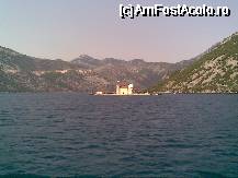 [P17] Muntenegru - In mijlocul Golfului Kotor. » foto by presario
 - 
<span class="allrVoted glyphicon glyphicon-heart hidden" id="av68924"></span>
<a class="m-l-10 hidden" id="sv68924" onclick="voting_Foto_DelVot(,68924,2752)" role="button">șterge vot <span class="glyphicon glyphicon-remove"></span></a>
<a id="v968924" class=" c-red"  onclick="voting_Foto_SetVot(68924)" role="button"><span class="glyphicon glyphicon-heart-empty"></span> <b>LIKE</b> = Votează poza</a> <img class="hidden"  id="f68924W9" src="/imagini/loader.gif" border="0" /><span class="AjErrMes hidden" id="e68924ErM"></span>