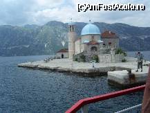 [P02] Biserica aceasta, o bijuterie, am vizitat-o in timpul unei 'escale' facute in excursie. Adriatica asta ne-a fermecat cu apele ei albastre... Mergeti acolo ca v-am dat repere la preturi, ma refer aici la cei care n-au atatia bani, ca pt. cei cu bani este facil: se duc unde vor! Aici ai exotism, cazare 10 euro, aproape de tara, palmieri, leandri, mancare buna, ceva nou. Hai, pa! » foto by kamel7
 - 
<span class="allrVoted glyphicon glyphicon-heart hidden" id="av29476"></span>
<a class="m-l-10 hidden" id="sv29476" onclick="voting_Foto_DelVot(,29476,2752)" role="button">șterge vot <span class="glyphicon glyphicon-remove"></span></a>
<a id="v929476" class=" c-red"  onclick="voting_Foto_SetVot(29476)" role="button"><span class="glyphicon glyphicon-heart-empty"></span> <b>LIKE</b> = Votează poza</a> <img class="hidden"  id="f29476W9" src="/imagini/loader.gif" border="0" /><span class="AjErrMes hidden" id="e29476ErM"></span>