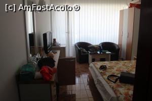 [P43] Camera la Lido mamaia » foto by calincheita
 - 
<span class="allrVoted glyphicon glyphicon-heart hidden" id="av1005675"></span>
<a class="m-l-10 hidden" id="sv1005675" onclick="voting_Foto_DelVot(,1005675,2755)" role="button">șterge vot <span class="glyphicon glyphicon-remove"></span></a>
<a id="v91005675" class=" c-red"  onclick="voting_Foto_SetVot(1005675)" role="button"><span class="glyphicon glyphicon-heart-empty"></span> <b>LIKE</b> = Votează poza</a> <img class="hidden"  id="f1005675W9" src="/imagini/loader.gif" border="0" /><span class="AjErrMes hidden" id="e1005675ErM"></span>