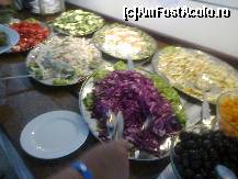 [P23] cateva din salate » foto by Delia7
 - 
<span class="allrVoted glyphicon glyphicon-heart hidden" id="av448009"></span>
<a class="m-l-10 hidden" id="sv448009" onclick="voting_Foto_DelVot(,448009,2770)" role="button">șterge vot <span class="glyphicon glyphicon-remove"></span></a>
<a id="v9448009" class=" c-red"  onclick="voting_Foto_SetVot(448009)" role="button"><span class="glyphicon glyphicon-heart-empty"></span> <b>LIKE</b> = Votează poza</a> <img class="hidden"  id="f448009W9" src="/imagini/loader.gif" border="0" /><span class="AjErrMes hidden" id="e448009ErM"></span>