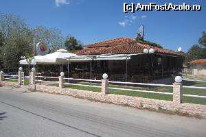 [P12] Restaurant Edra » foto by shobo
 - 
<span class="allrVoted glyphicon glyphicon-heart hidden" id="av543655"></span>
<a class="m-l-10 hidden" id="sv543655" onclick="voting_Foto_DelVot(,543655,2776)" role="button">șterge vot <span class="glyphicon glyphicon-remove"></span></a>
<a id="v9543655" class=" c-red"  onclick="voting_Foto_SetVot(543655)" role="button"><span class="glyphicon glyphicon-heart-empty"></span> <b>LIKE</b> = Votează poza</a> <img class="hidden"  id="f543655W9" src="/imagini/loader.gif" border="0" /><span class="AjErrMes hidden" id="e543655ErM"></span>