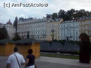 [P05] Imagini din Karlovy Vary » foto by ioan marinescu
 - 
<span class="allrVoted glyphicon glyphicon-heart hidden" id="av840118"></span>
<a class="m-l-10 hidden" id="sv840118" onclick="voting_Foto_DelVot(,840118,2782)" role="button">șterge vot <span class="glyphicon glyphicon-remove"></span></a>
<a id="v9840118" class=" c-red"  onclick="voting_Foto_SetVot(840118)" role="button"><span class="glyphicon glyphicon-heart-empty"></span> <b>LIKE</b> = Votează poza</a> <img class="hidden"  id="f840118W9" src="/imagini/loader.gif" border="0" /><span class="AjErrMes hidden" id="e840118ErM"></span>