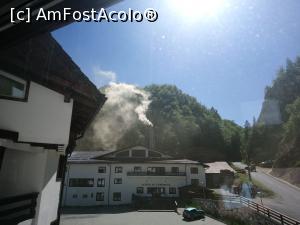 [P04] mai 2019 - fum iesind de la cosurile centralei termice ale complexului Cheile Gradistei Moieciu, fix langa hotel Gradistea » foto by oana81
 - 
<span class="allrVoted glyphicon glyphicon-heart hidden" id="av1075006"></span>
<a class="m-l-10 hidden" id="sv1075006" onclick="voting_Foto_DelVot(,1075006,2786)" role="button">șterge vot <span class="glyphicon glyphicon-remove"></span></a>
<a id="v91075006" class=" c-red"  onclick="voting_Foto_SetVot(1075006)" role="button"><span class="glyphicon glyphicon-heart-empty"></span> <b>LIKE</b> = Votează poza</a> <img class="hidden"  id="f1075006W9" src="/imagini/loader.gif" border="0" /><span class="AjErrMes hidden" id="e1075006ErM"></span>